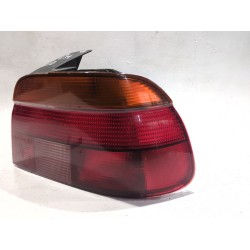 Recambio de piloto trasero derecho para bmw 5 (e39) 530 d referencia OEM IAM 8358032  