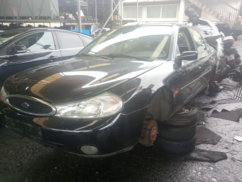 ford mondeo ii (bap) del año 2000