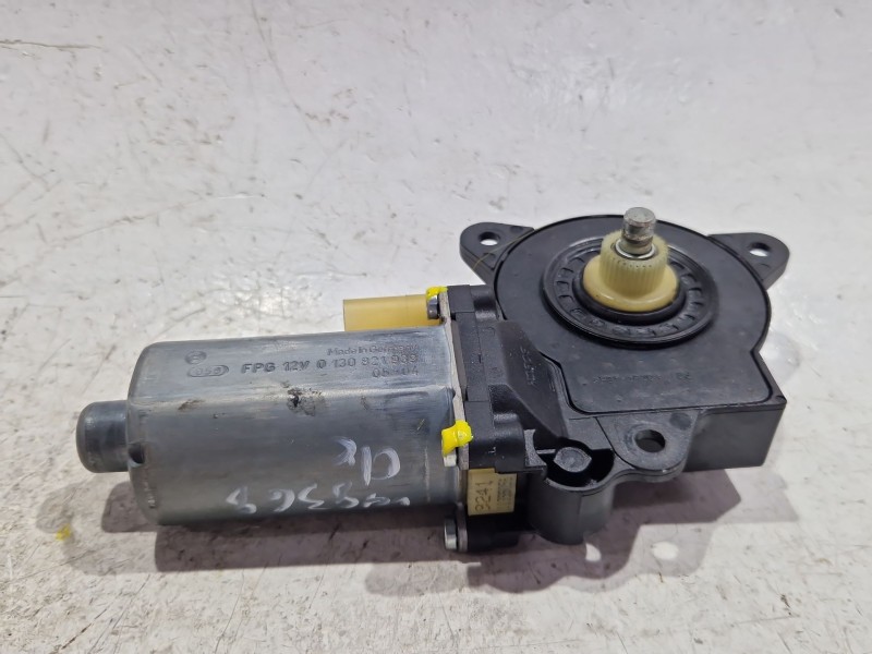 Recambio de motor elevalunas delantero derecho para ford fusion (ju_) 1.6 tdci referencia OEM IAM 0130821939  