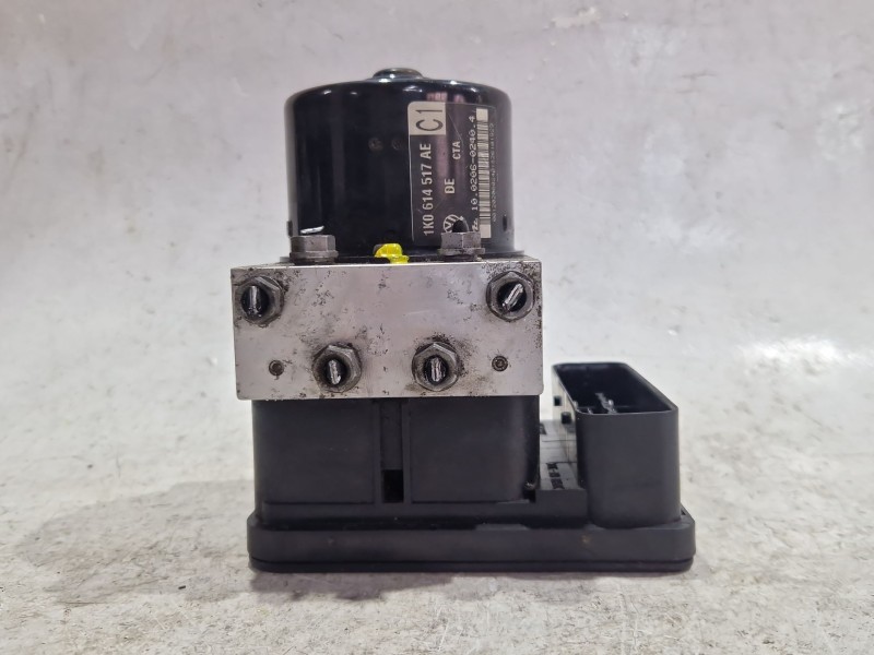 Recambio de nucleo abs para seat leon (1p1) 1.9 tdi referencia OEM IAM 1K0614517AE  