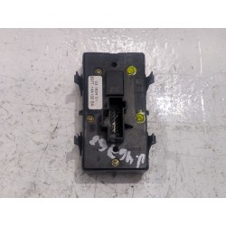Recambio de mando elevalunas delantero izquierdo para kia sorento i (jc) 2.5 crdi referencia OEM IAM 3S7T14A132BA  