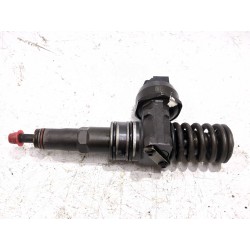 Recambio de inyector para volkswagen polo iv (9n_, 9a_) 1.4 tdi referencia OEM IAM 038130073BN  