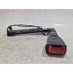 Recambio de enganche cinturon delantero derecho para bmw 1 (e81) 118 d referencia OEM IAM 34050081A  