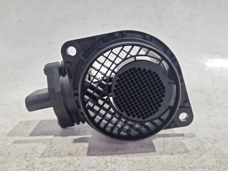 Recambio de caudalimetro para volkswagen golf v (1k1) 1.9 tdi referencia OEM IAM 038906461B  