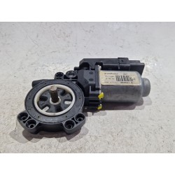 MOTOR ELEVALUNAS DELANTERO DERECHO 402047A 