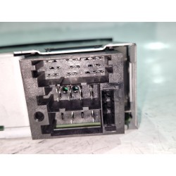 Recambio de sistema audio / radio cd para renault clio iii (2005) 1.1 100 cv referencia OEM IAM 281150038R  