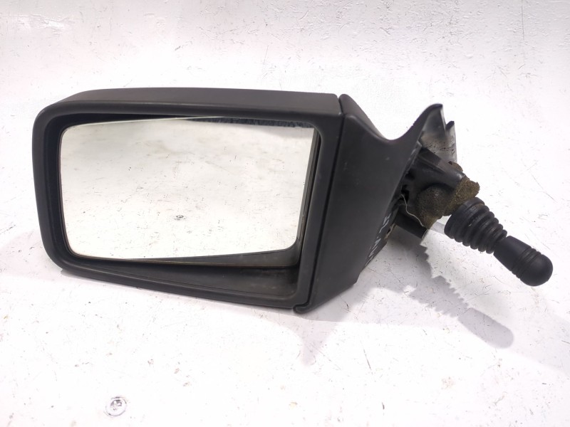 Recambio de retrovisor izquierdo para opel astra f caravan (1991) 1.7 d referencia OEM IAM E10117393  