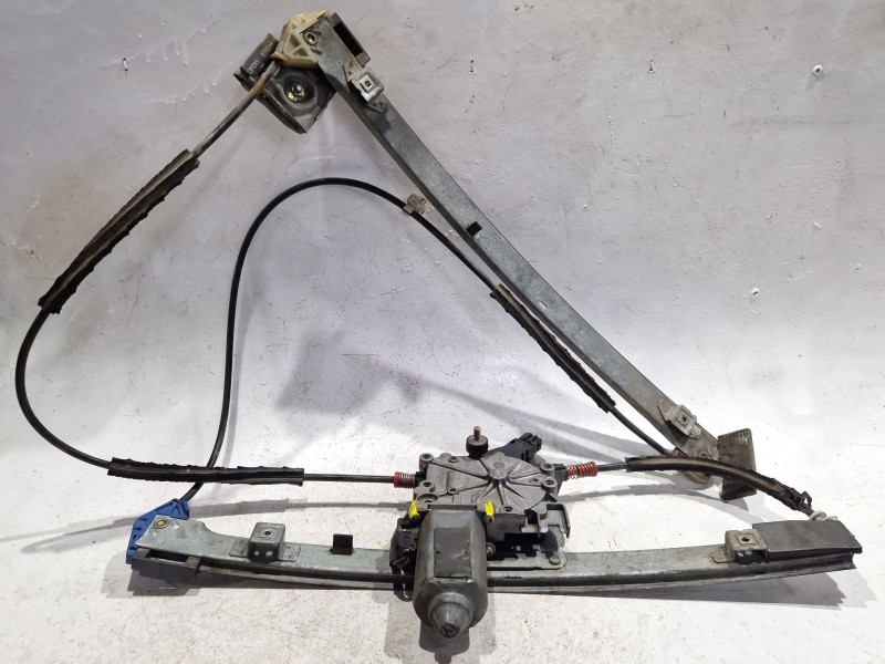 Recambio de mecanismo elevalunas delantero derecho para seat ibiza ii (6k1) 1.9 tdi referencia OEM IAM 6K3837402B  