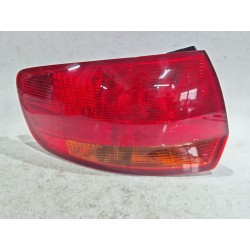 PILOTO TRASERO IZQUIERDO 8P4945257 