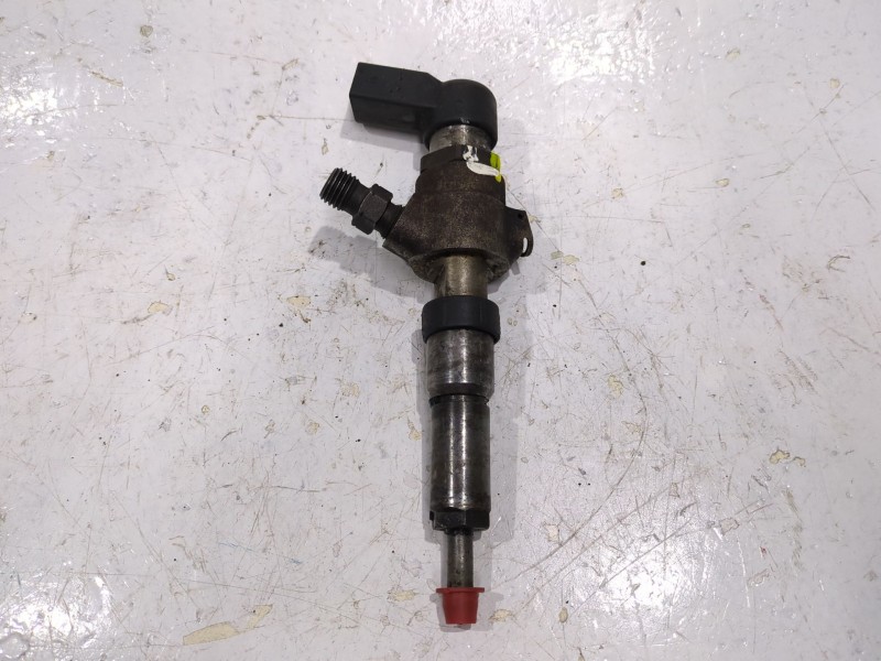 Recambio de inyector para ford fiesta v (jh_, jd_) 1.4 tdci referencia OEM IAM 9655304880  