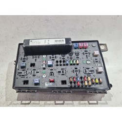Recambio de caja reles / fusibles para opel astra h (a04) 1.9 cdti (l48) referencia OEM IAM 13205783  