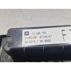 Recambio de caja reles / fusibles para opel astra h (a04) 1.9 cdti (l48) referencia OEM IAM 13205783  