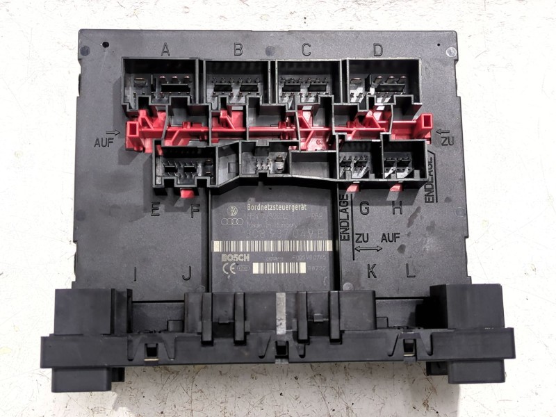 Recambio de caja reles / fusibles para volkswagen golf v (1k1) 1.9 tdi 4motion referencia OEM IAM 3C8937049E  