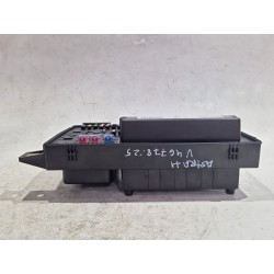 Recambio de caja reles / fusibles para opel astra h gtc (a04) 1.6 (l08) referencia OEM IAM 13268303  
