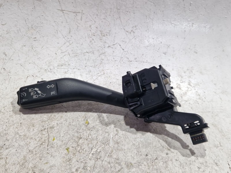 Recambio de mando intermitentes para volkswagen golf vi (5k1) 2.0 tdi referencia OEM IAM 1K0953513F  