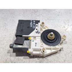 MOTOR ELEVALUNAS DELANTERO DERECHO 8P0959802A 