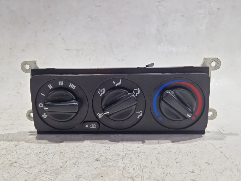 Recambio de mando climatizador para hyundai galloper ii (jk-01) 2.5 td intercooler referencia OEM IAM   