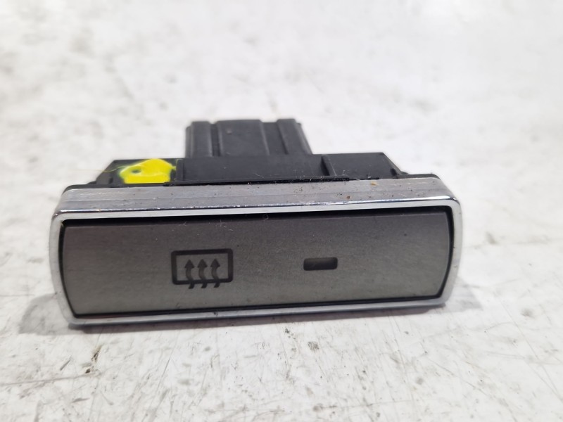 Recambio de boton luneta termica para ford mondeo iii (b5y) 2.0 tdci referencia OEM IAM 6M2T18C621AD  