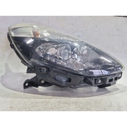 Recambio de faro delantero derecho para renault clio iii (2005) 1.1 100 cv referencia OEM IAM 8200775878  