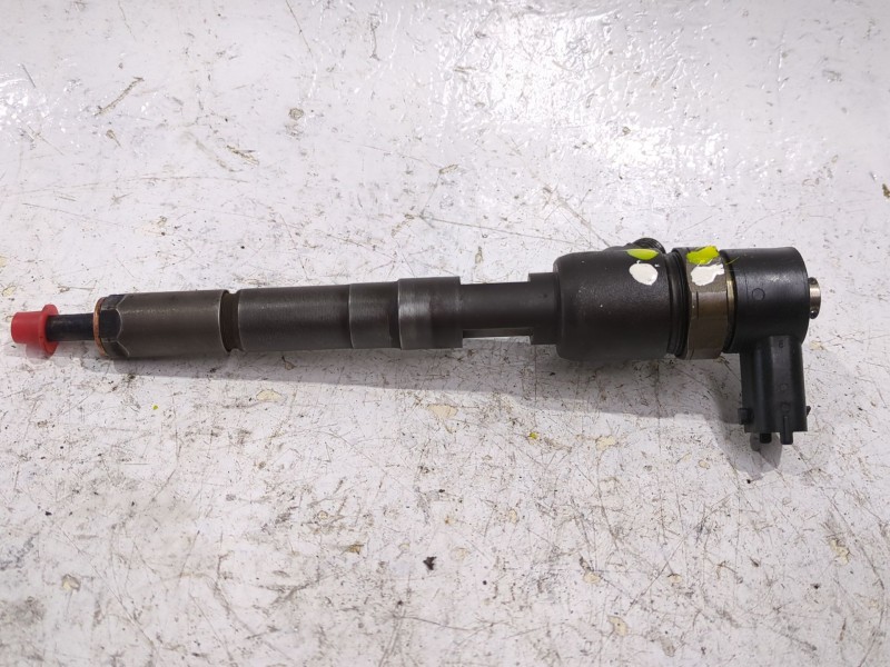 Recambio de inyector para opel agila (2000) 1.3 cdti referencia OEM IAM 0445110083  