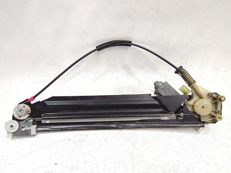 Recambio de mecanismo elevalunas trasero derecho para bmw 5 (e39) 530 d referencia OEM IAM 8360512  