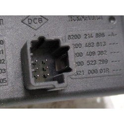 Recambio de boton emergencia para renault clio iii (2005) 1.1 100 cv referencia OEM IAM 8200214896  