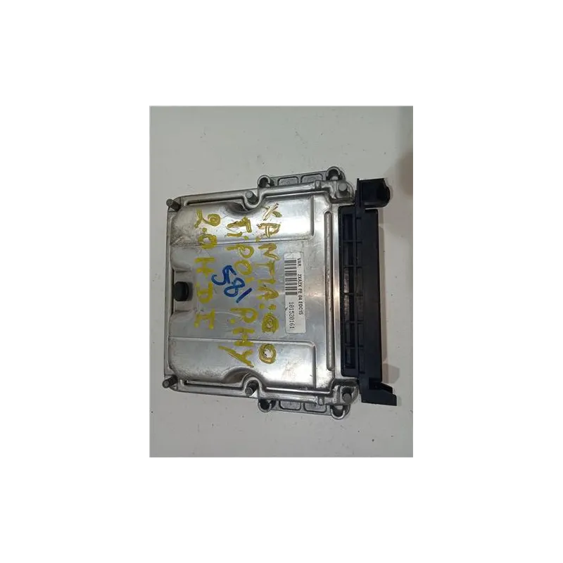 Recambio de centralita inyeccion para citroën xantia berlina (1998) 2.0 hdi 90 referencia OEM IAM 0281010252 EDC15C207  