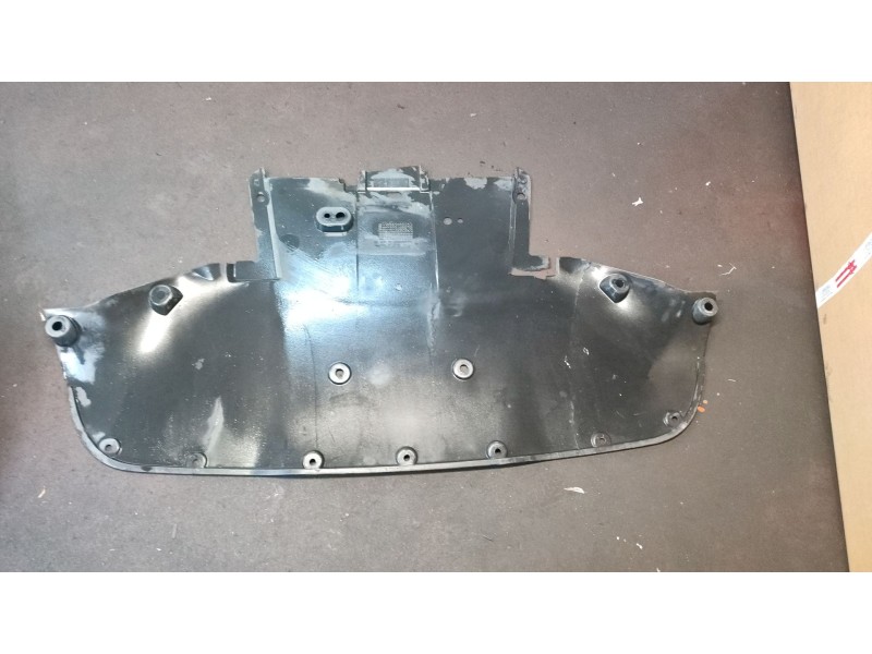 Recambio de cubrecarter para ferrari 360 (f131) 3.6 modena referencia OEM IAM 65512200  