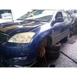 toyota corolla (_e12_) del año 2003