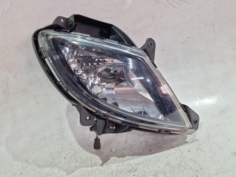 Recambio de faro antiniebla derecho para hyundai ix20 (jc) 1.6 crdi referencia OEM IAM   