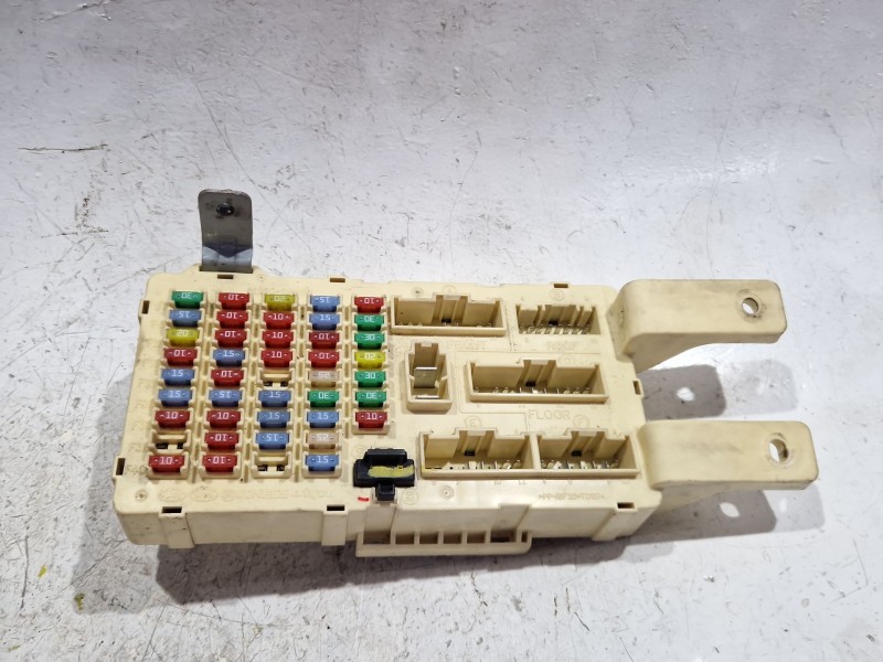 Recambio de caja reles / fusibles para hyundai santa fé ii (cm) 2.2 crdi referencia OEM IAM 919502B200  