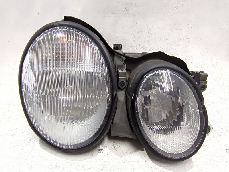 Recambio de faro delantero derecho para mercedes-benz clk (c208) clk 320 (208.365) referencia OEM IAM 147552R  