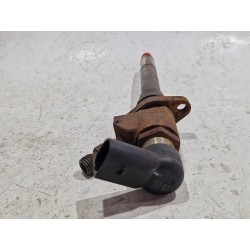 Recambio de inyector para volvo v40 familiar (1995) 2.0 t referencia OEM IAM 9657144580  