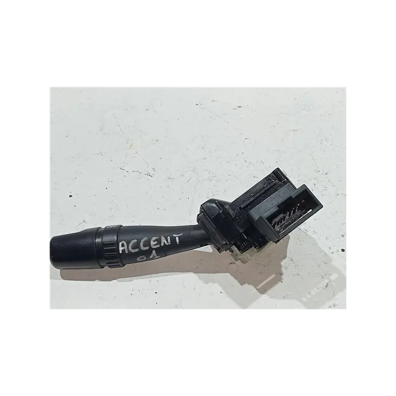 Recambio de mando multifuncion para hyundai accent (lc)(2000) 1.5 crdi referencia OEM IAM MANDO DE LUCES  