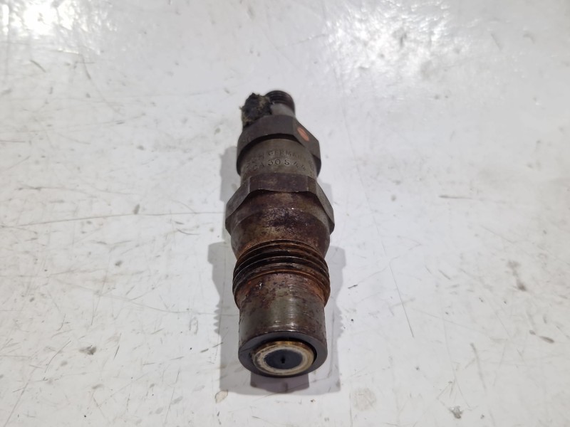 Recambio de inyector para ford fiesta iii (gfj) 1.8 d referencia OEM IAM KCA30S44  