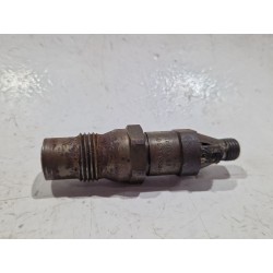 Recambio de inyector para ford fiesta iii (gfj) 1.8 d referencia OEM IAM KCA30S44  