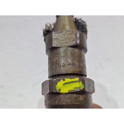 Recambio de inyector para ford fiesta iii (gfj) 1.8 d referencia OEM IAM KCA30S44  