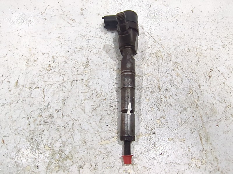 Recambio de inyector para opel astra h berlina (2004) 1.9 cdti referencia OEM IAM 0445110159  