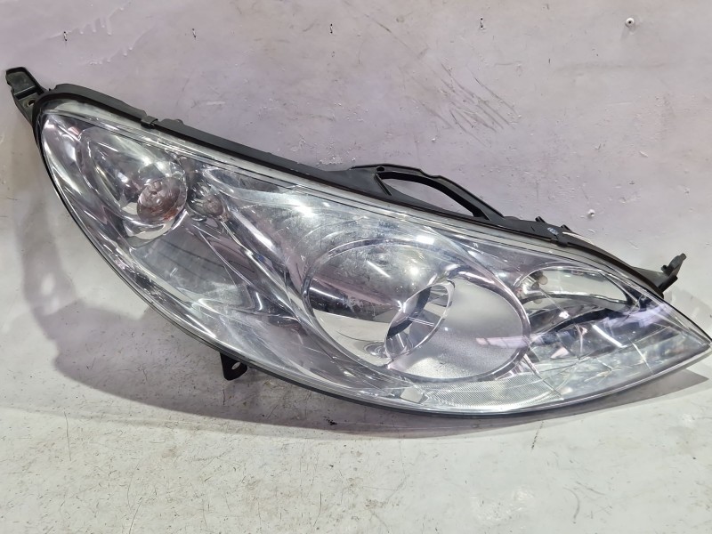Recambio de faro delantero derecho para peugeot 407 sw (6e_, 6d_) 2.0 referencia OEM IAM 0301213204  