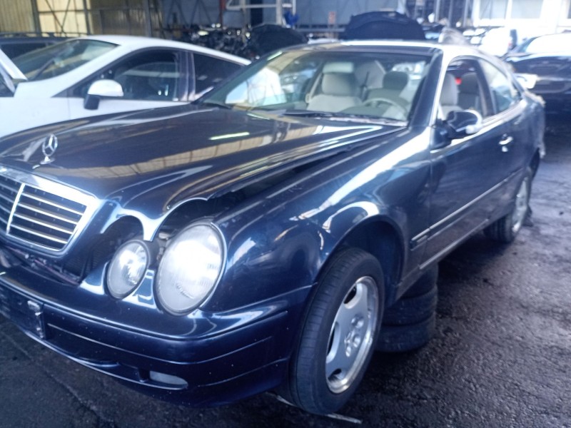 mercedes-benz clk (c208) del año 2000