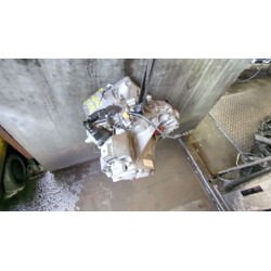 Recambio de caja cambios manual para ford focus iii 1.6 tdci referencia OEM IAM AV6R7002GH  