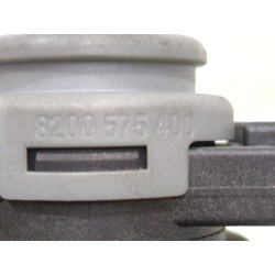 Recambio de valvula aire adicional para renault scenic ii (jm)(2003) 1.5 dci (jm1f) referencia OEM IAM 8200575400  