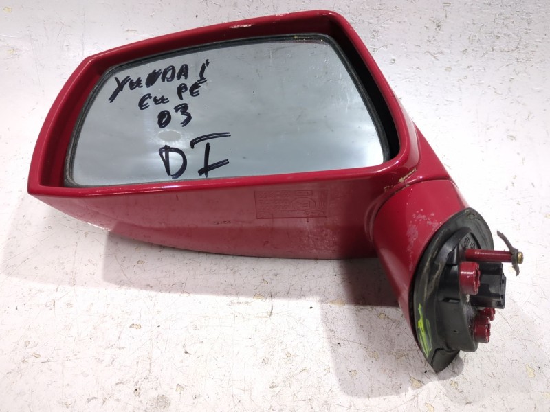 Recambio de retrovisor izquierdo para hyundai coupe ii (gk) 1.6 16v referencia OEM IAM E4012177  