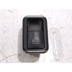 MANDO ELEVALUNAS DELANTERO DERECHO A2049055502 