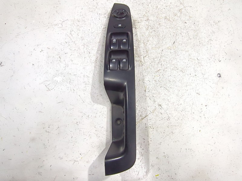 Recambio de mando elevalunas delantero izquierdo para hyundai i10 i (pa) 1.1 referencia OEM IAM 827300X011  