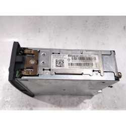 Recambio de sistema audio / radio cd para renault clio iii 1.5 dci 106cv referencia OEM IAM 8200401291  