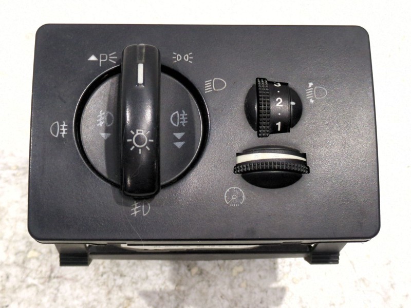 Recambio de mando luces para ford focus c-max 1.6 tdci referencia OEM IAM 3M5T13A024AA  