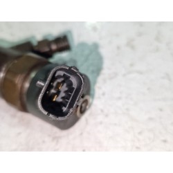 Recambio de inyector para volvo s40 i (644) 1.9 di referencia OEM IAM 0445110021  