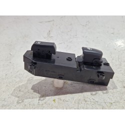 Recambio de mando elevalunas delantero derecho para hyundai santa fé ii (cm) 2.2 crdi referencia OEM IAM 371510  