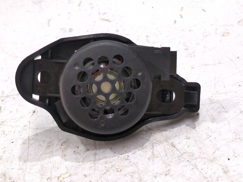 Recambio de altavoces para mercedes-benz glc (x253) 300 e 4-matic (253.953) referencia OEM IAM A0008220000  